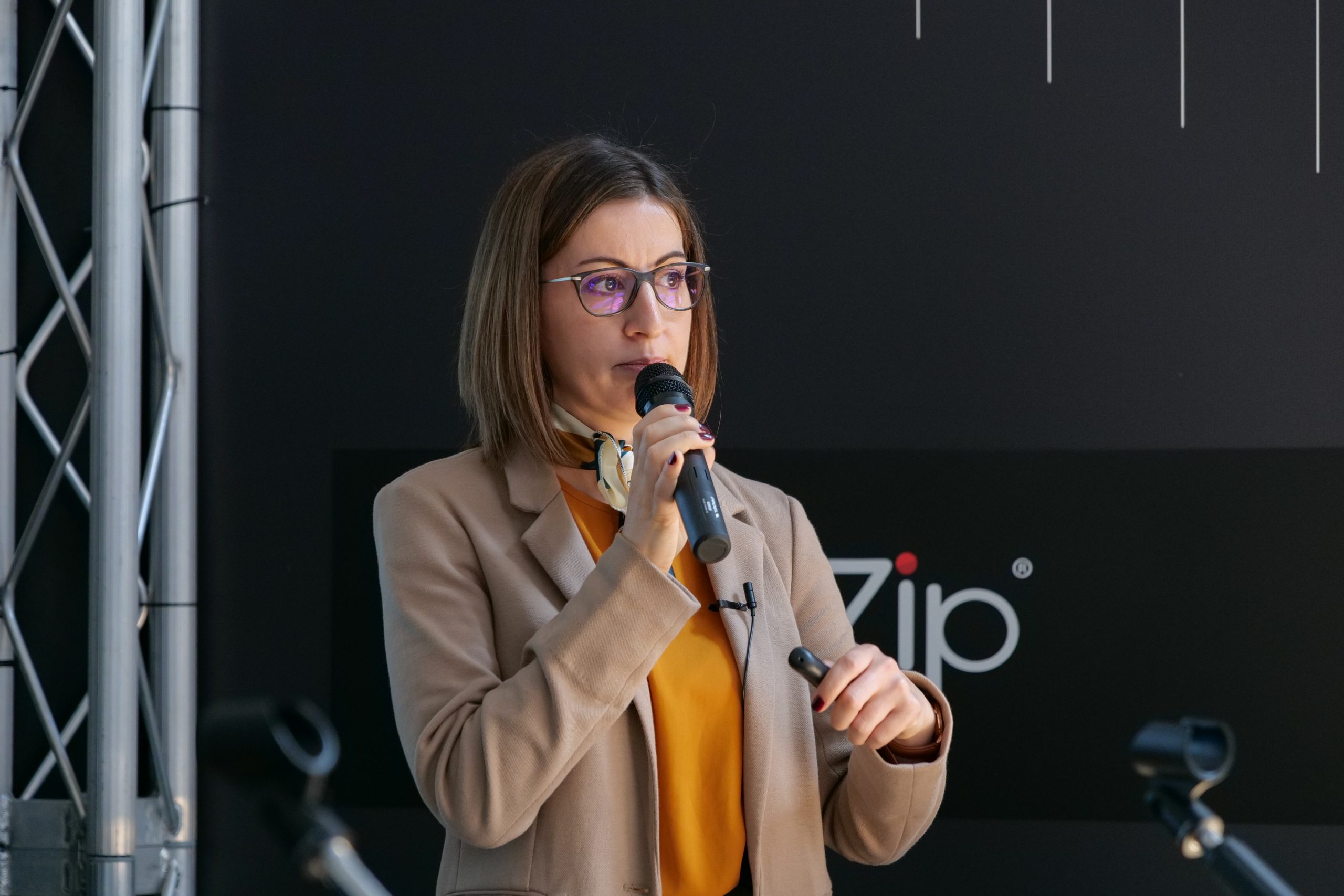 Maria Carrano - Affari Miei